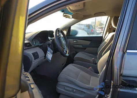 2014 Honda Odyssey Lx z USA, uszkodzony, nr VIN 5FNRL5H26EB047155